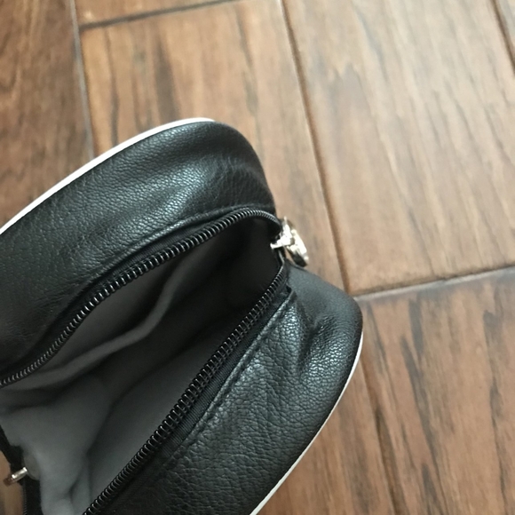 Puma pouch - Picture 2 of 2